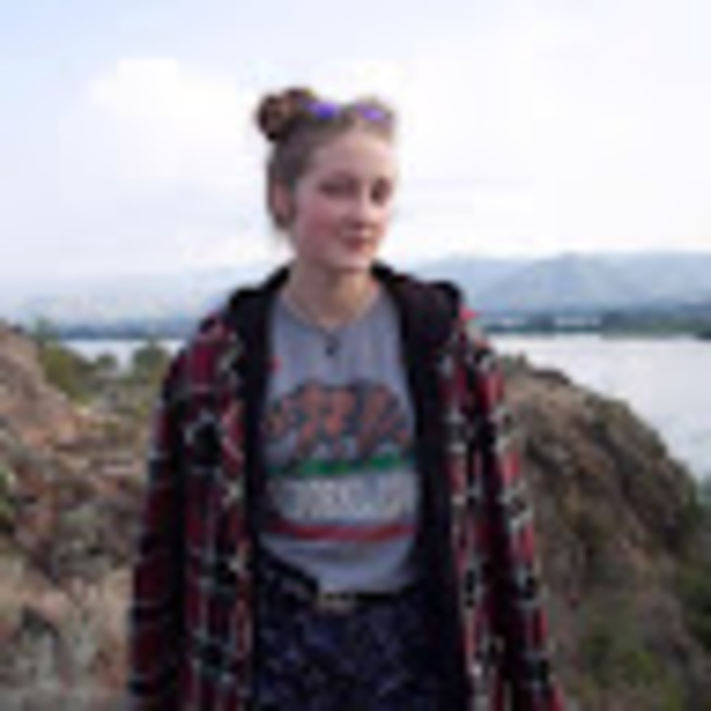 Meet your Posher, Emma